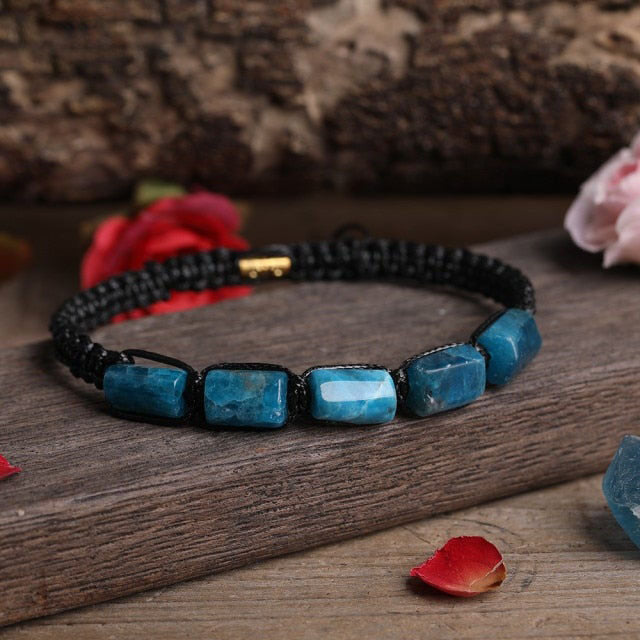 Bracelet Shamballa en Apatite bleue "Communication & Relaxation"