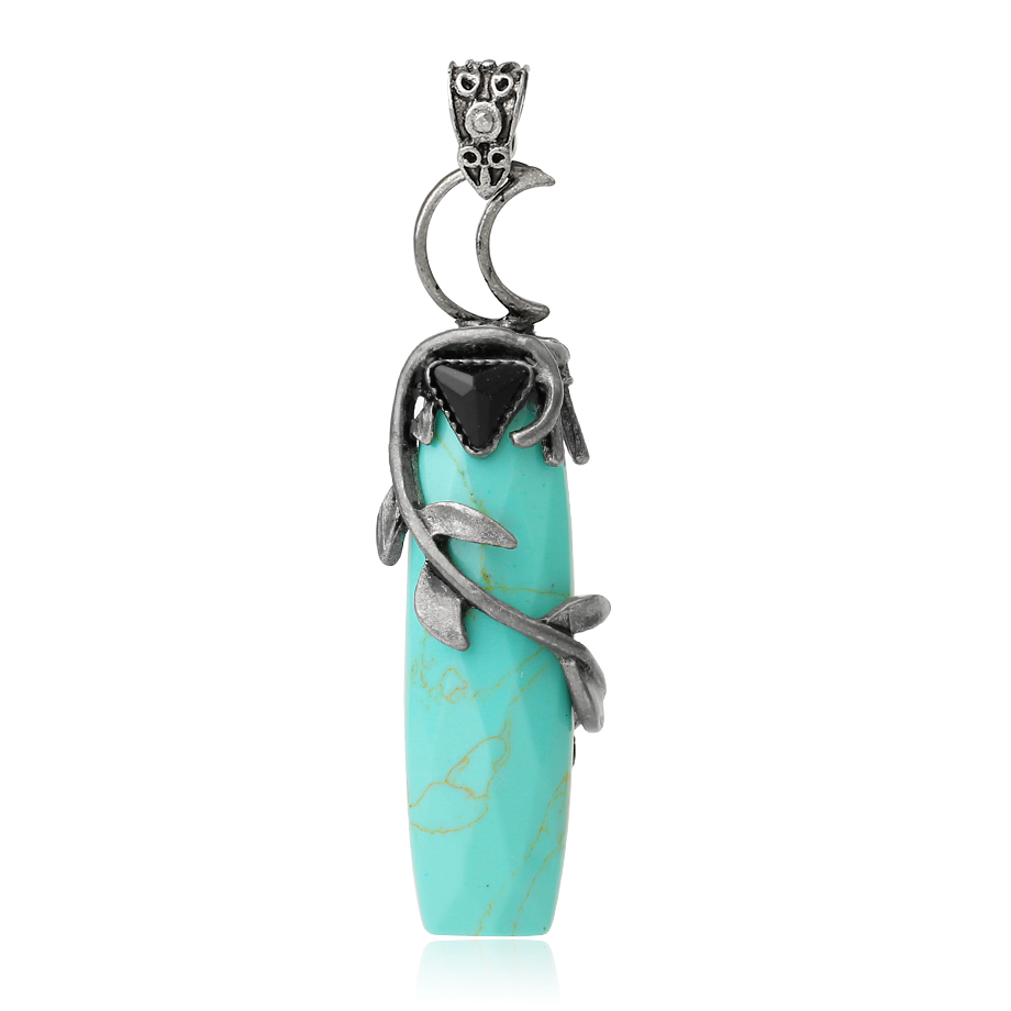 Pendentif en Turquoise "Stabilité & Empathie" - Lune