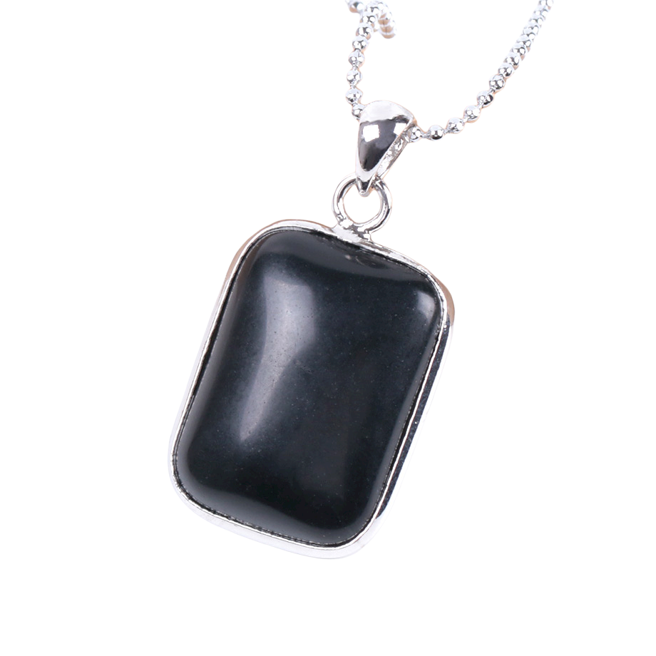 Chaîne et son Pendentif Reiki en Agate noire "Persévérance & Protection"