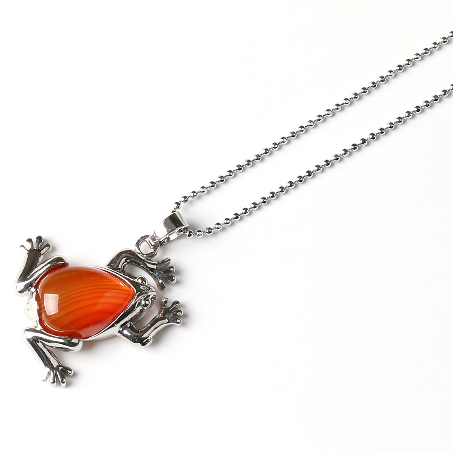 Chaîne et son Pendentif Porte Bonheur en Agate feu "Énergie & Sécurité" - Grenouille
