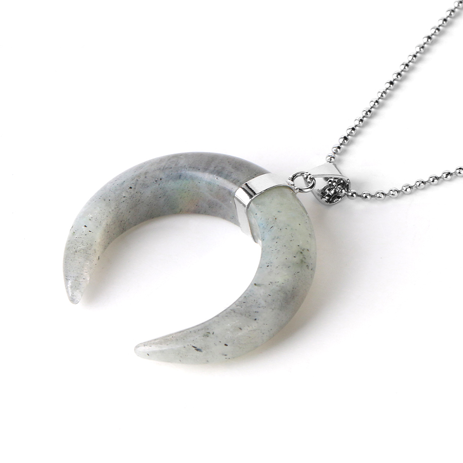 Chaîne et son Pendentif Reiki en Labradorite "Protection & Développement" - Croissant de lune